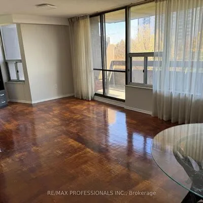 11,&nbsp;Wincott, Kingsview Village-The Westway, Toronto