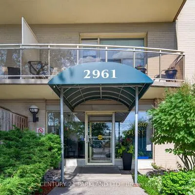 2961,&nbsp;Dufferin, Yorkdale-Glen Park, Toronto