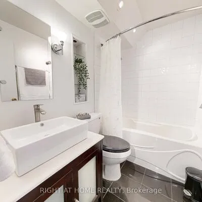151,&nbsp;LaRose, Humber Heights, Toronto