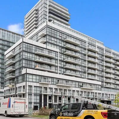251,&nbsp;Manitoba, Mimico, Toronto