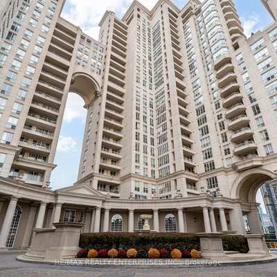 2285,&nbsp;Lake Shore, Mimico, Toronto