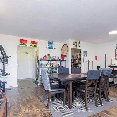 85,&nbsp;Emmett, Mount Dennis, Toronto
