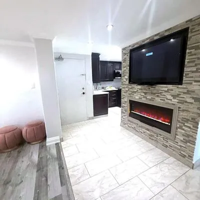 320,&nbsp;Dixon, Kingsview Village-The Westway, Toronto