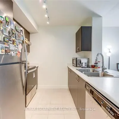 10,&nbsp;Wilby, Weston, Toronto