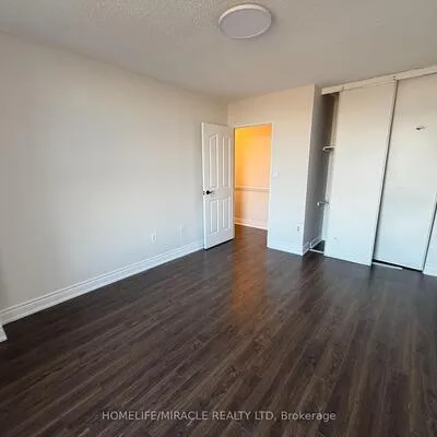 335,&nbsp;Driftwood, Black Creek, Toronto