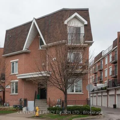 20,&nbsp;Machells, South Parkdale, Toronto