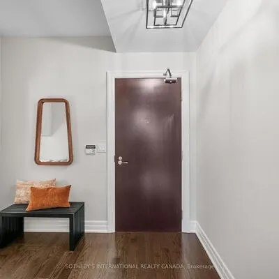 30,&nbsp;Old Mill, Kingsway South, Toronto