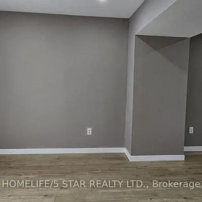 375,&nbsp;Cook, York University Heights, Toronto