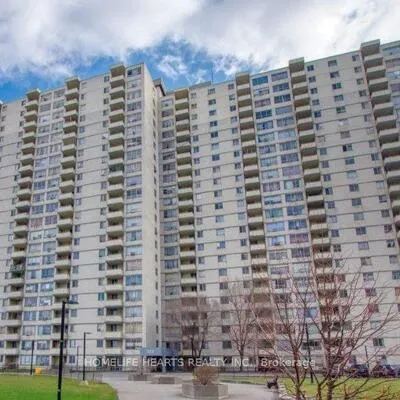 320,&nbsp;Dixon, Kingsview Village-The Westway, Toronto