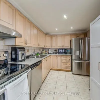 11,&nbsp;Wincott, Kingsview Village-The Westway, Toronto