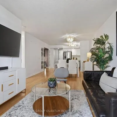 5233,&nbsp;Dundas, Islington-City Centre West, Toronto