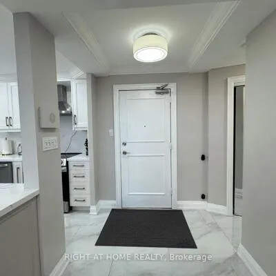 716,&nbsp;The West Mall, Eringate-Centennial-West Deane, Toronto