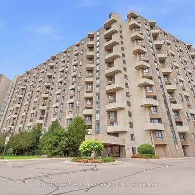 300,&nbsp;Mill, Markland Wood, Toronto