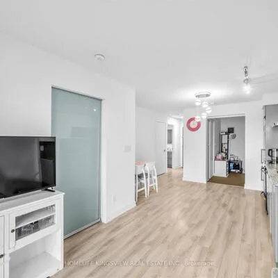 160,&nbsp;Flemington, Yorkdale-Glen Park, Toronto