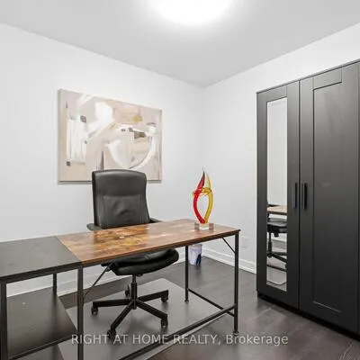 5101,&nbsp;Dundas, Islington-City Centre West, Toronto