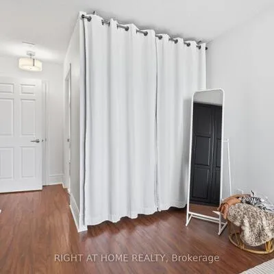2285,&nbsp;Lake Shore, Mimico, Toronto