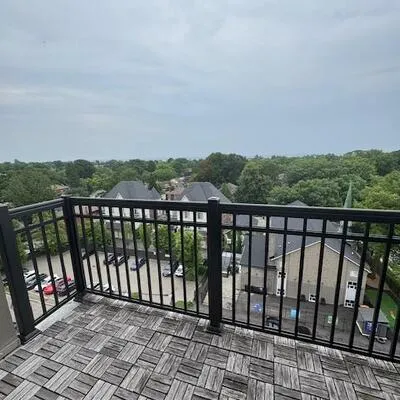 3563,&nbsp;Lake Shore, Long Branch, Toronto
