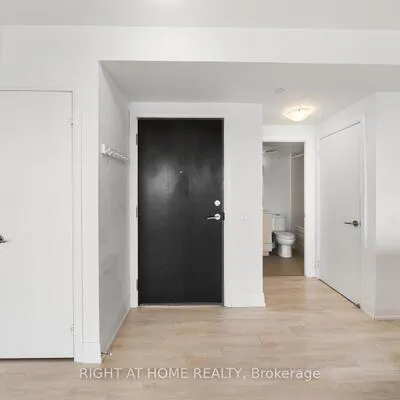 1461,&nbsp;Lawrence, Brookhaven-Amesbury, Toronto