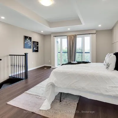 636,&nbsp;Evans, Alderwood, Toronto