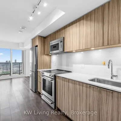 30,&nbsp;Samuel Wood, Islington-City Centre West, Toronto