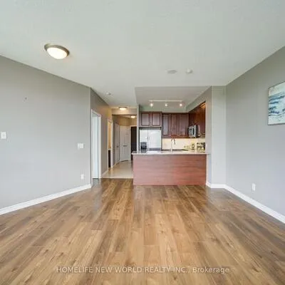 1135,&nbsp;Royal York, Edenbridge-Humber Valley, Toronto