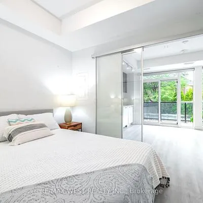 2300,&nbsp;St Clair, Junction Area, Toronto