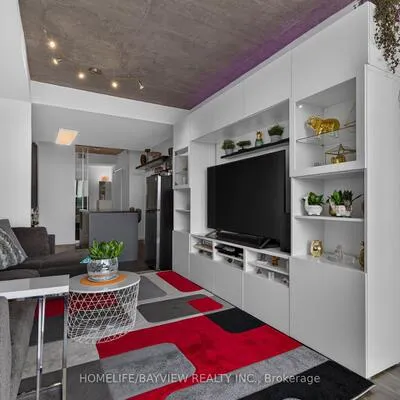 7,&nbsp;Smith, Stonegate-Queensway, Toronto
