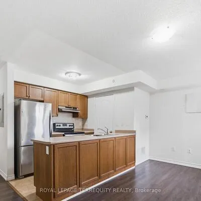 141,&nbsp;Isaac Devins, Humberlea-Pelmo Park W5, Toronto