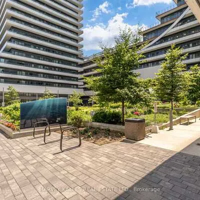 30,&nbsp;Shore Breeze, Mimico, Toronto