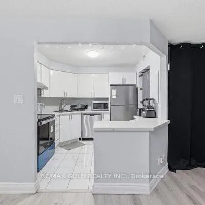 61,&nbsp;Markbrook, Mount Olive-Silverstone-Jamestown, Toronto