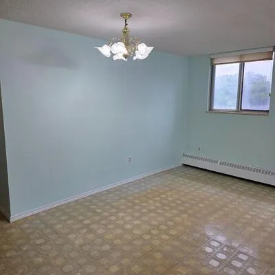 50,&nbsp;Lotherton, Yorkdale-Glen Park, Toronto