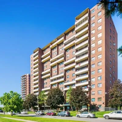 45,&nbsp;Silverstone, Mount Olive-Silverstone-Jamestown, Toronto
