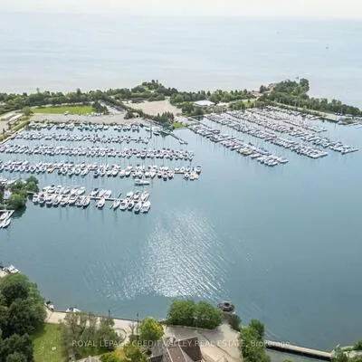 2287,&nbsp;Lake Shore, Mimico, Toronto