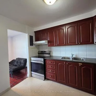 3390,&nbsp;Weston, Humbermede, Toronto