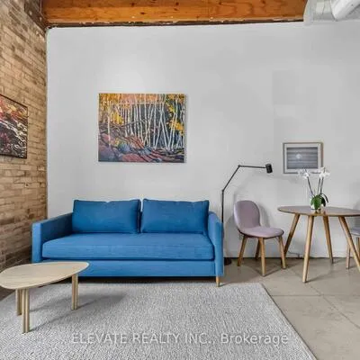 363,&nbsp;Sorauren, Roncesvalles, Toronto