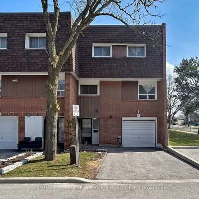 4,&nbsp;Litchfield, West Humber-Clairville, Toronto