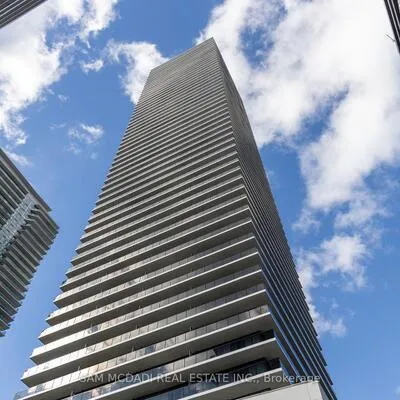 70,&nbsp;Annie Craig, Mimico, Toronto