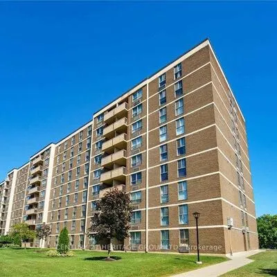 2835,&nbsp;Islington, Humber Summit, Toronto