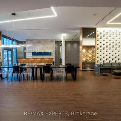 36,&nbsp;Park Lawn, Mimico, Toronto