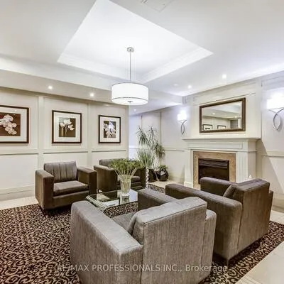 240,&nbsp;Scarlett, Rockcliffe-Smythe, Toronto