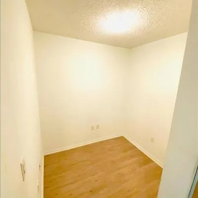 800,&nbsp;Lawrence, Yorkdale-Glen Park, Toronto