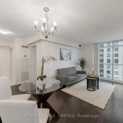 215,&nbsp;Sherway Gardens, Islington-City Centre West, Toronto