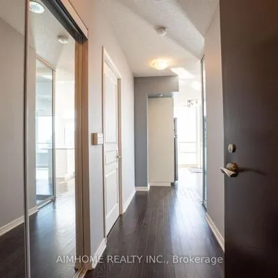 2240,&nbsp;Lakeshore, Mimico, Toronto