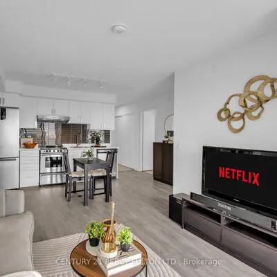 10,&nbsp;Wilby, Weston, Toronto