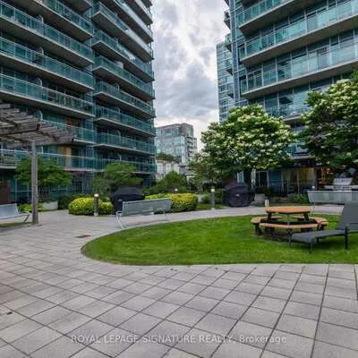 155,&nbsp;Legion, Mimico, Toronto