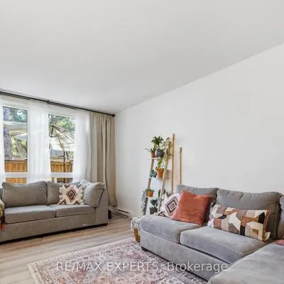 30,&nbsp;Tandridge, Elms-Old Rexdale, Toronto