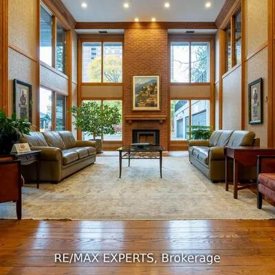 40,&nbsp;Richview, Humber Heights, Toronto