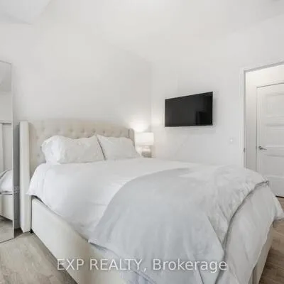 25,&nbsp;neighborhood, Stonegate-Queensway, Toronto