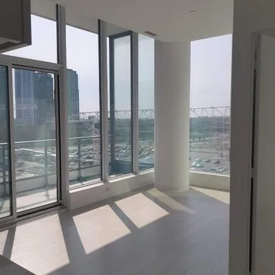 950, Portage, Vaughan Corporate Centre, Vaughan