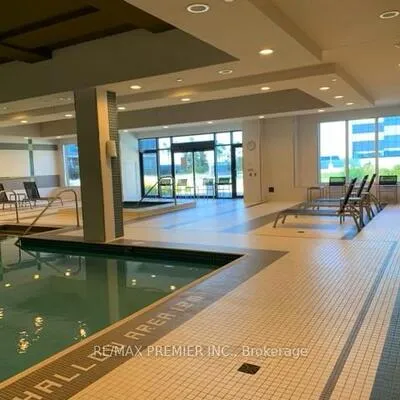 3600,&nbsp;Highway 7, Vaughan Corporate Centre, Vaughan